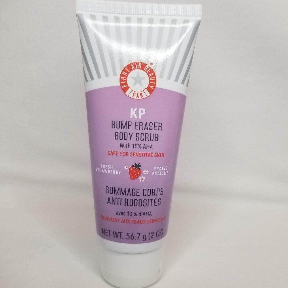 First Aid Beauty - KP Bump Eraser Body Scrub 10% AHA Fresh Strawberry